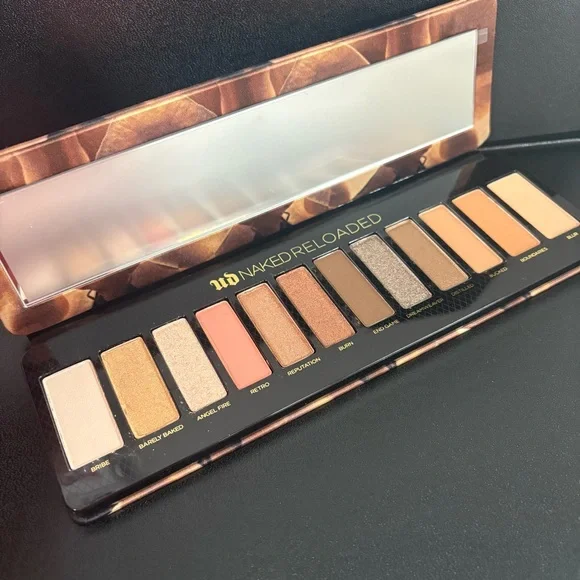 Urban Decay Naked Reloaded NIB - Picture 12 of 13